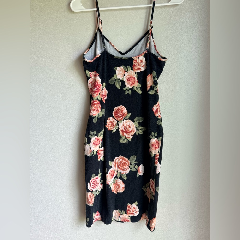 Forever 21 Woman’s Black Midi Bodycon Romantic Floral Dress L - Picture 3 of 5